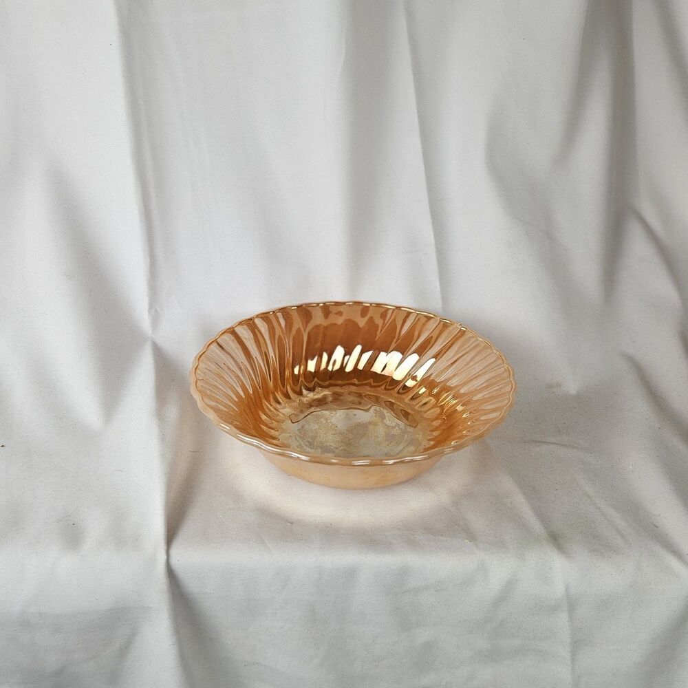 Vtg (Fire King) Anchor Hocking Peach Lustre Swirl 8 1/2” Glass Serving Bowl